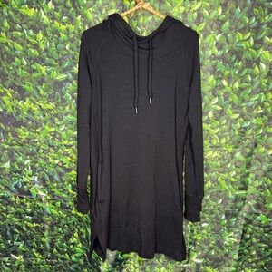 ATHLETA BLACK DRESS WITH POCKETS SIZE S